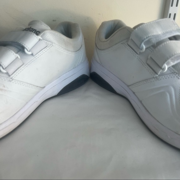 New Balance 813 Shoes White Double Strap Leather Walking Shoes Men's 11 EUC - Picture 3 of 7